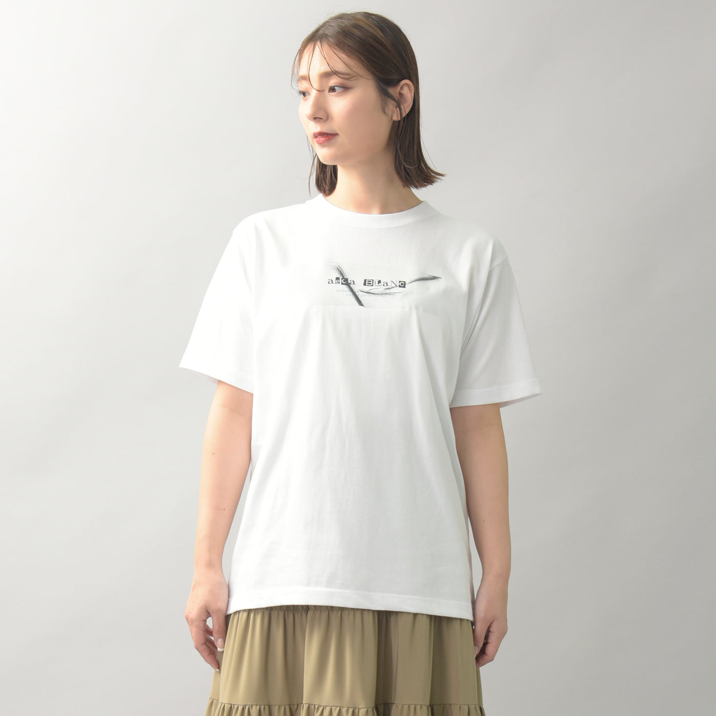 ボックスロゴプリントTシャツ