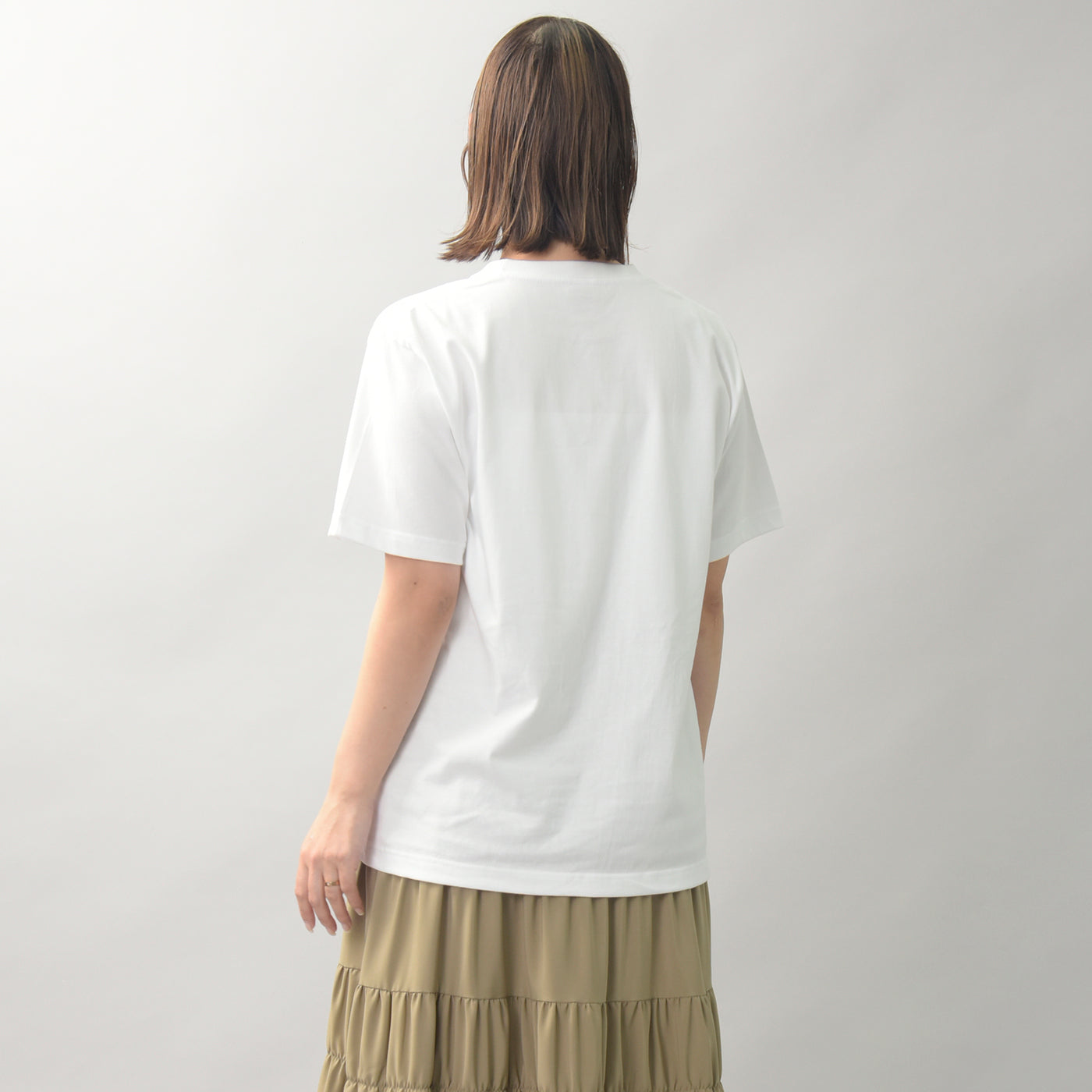 ボックスロゴプリントTシャツ